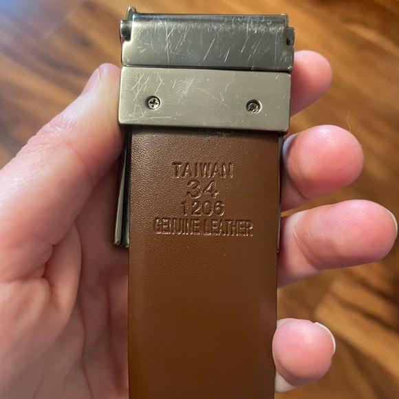 Men’s Double Sided Leather Belt - Picture 4 of 4